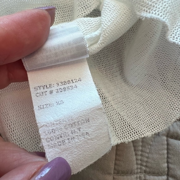 Cut Loose mesh women's top. - Picture 10 of 10